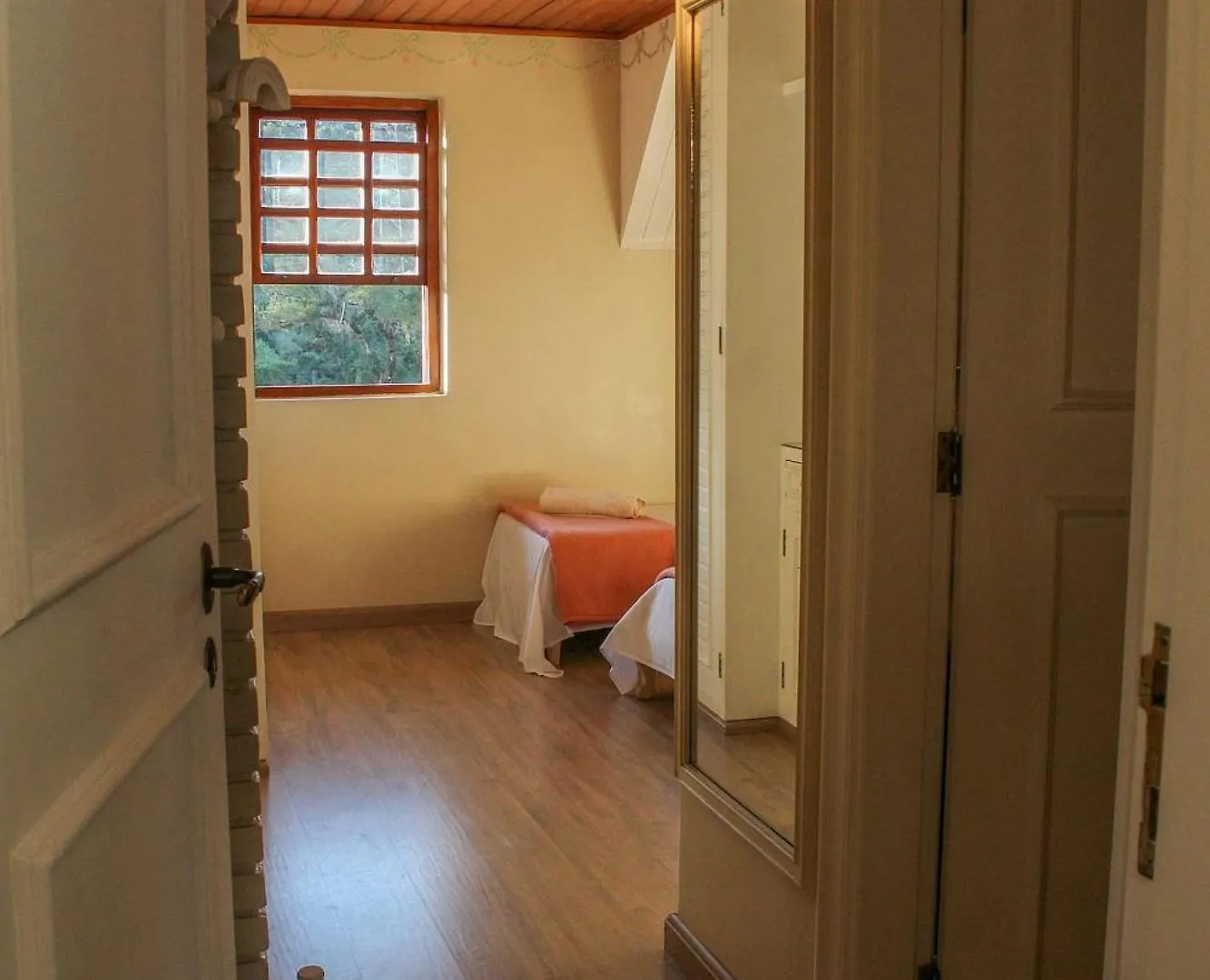 Apartment Apartamento Parque Capivari No Centro De Capivari Campos do Jordao